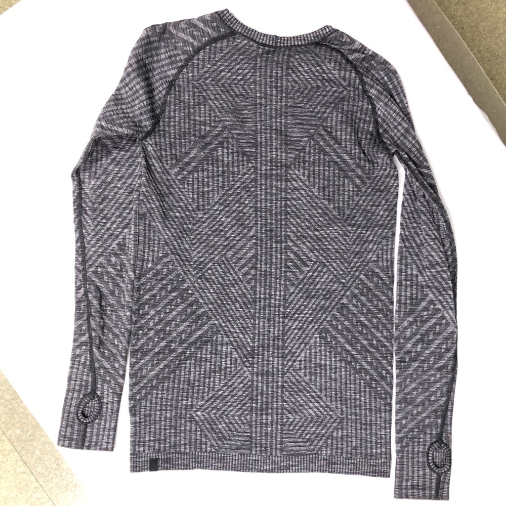 Lululemon Rest Less Pullover - Size 6, HB - Picture 4 of 6